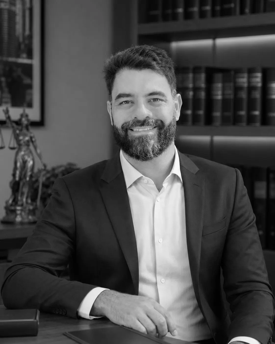 Pedro Henrique Batista, advogado trabalhista para empresas em Goiânia, sócio responsável pela área trabalhista do VVBL Advogados